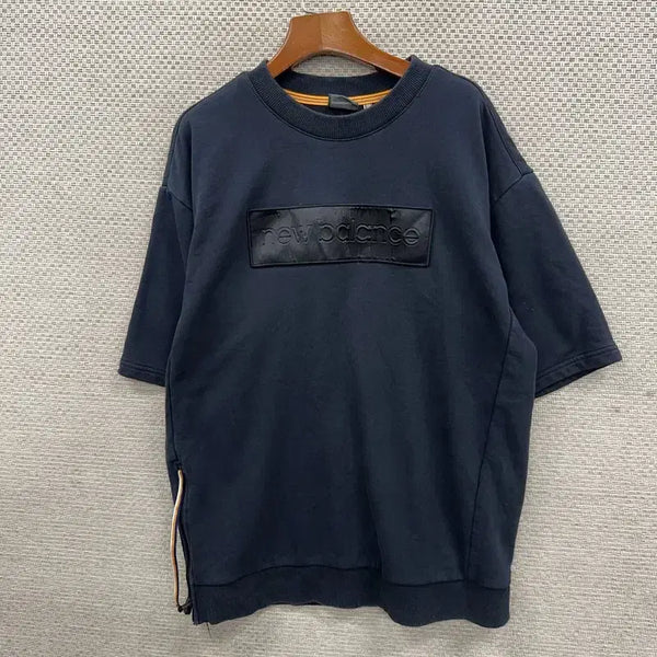 [BUNJANG] New Balance Short Sleeve T-Shirt Size 105 / 뉴발란스 반팔티 105 H00266