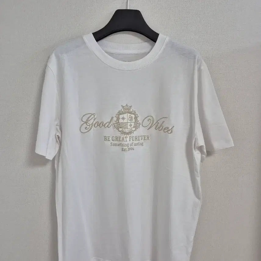 [BUNJANG] Giordano White T-Shirt / 지오다노 반팔 화이트 티셔츠
