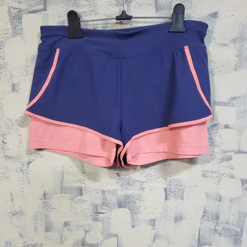 [BUNJANG] The North Face Functional 2-in-1 Shorts with Leggings (M) / 노스페이스 기능성 투인원 반바지.레깅스 M