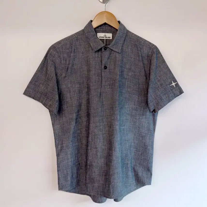 [BUNJANG] Stone Island Chambray Half Collar Shirt / 스톤아일랜드 콤파스 패치 샴브레이 하프 카라 셔츠