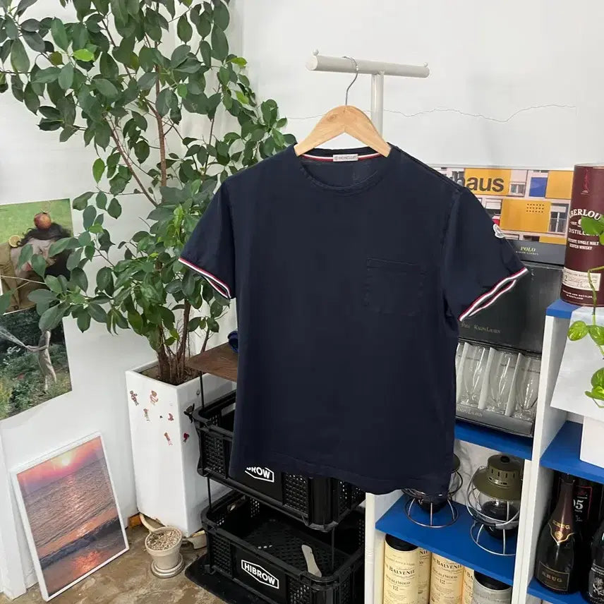 [BUNJANG] Moncler Women's Cotton Short Sleeve T-Shirt - Size L / 몽클레어 우먼 코튼 반팔 티셔츠 L