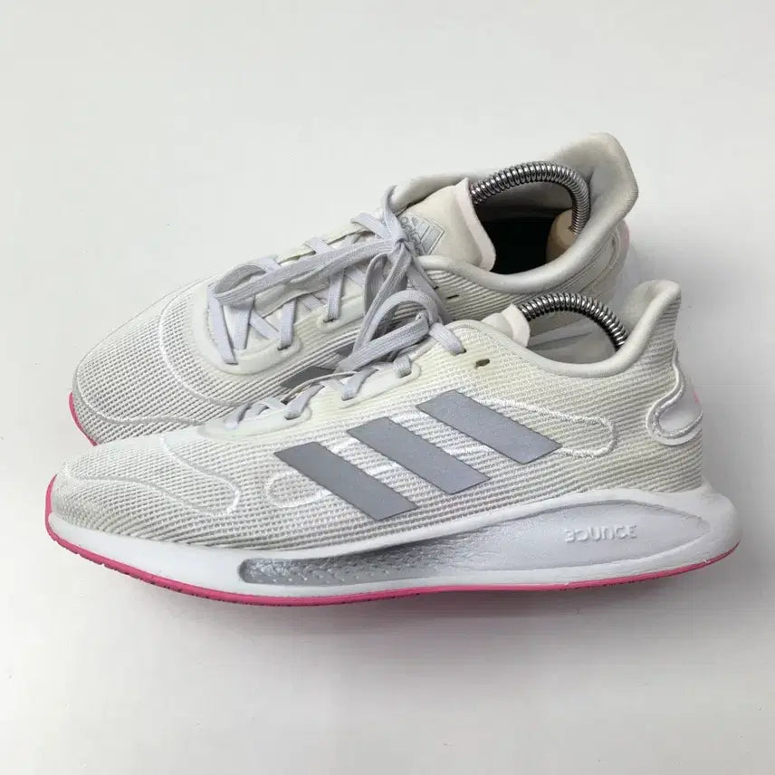 [BUNJANG] Adidas Galaxy Run Cloud Women's Sneakers 240 / [240/정품] 아디다스 갤럭사 런 클라우드 여성 운동화 신발