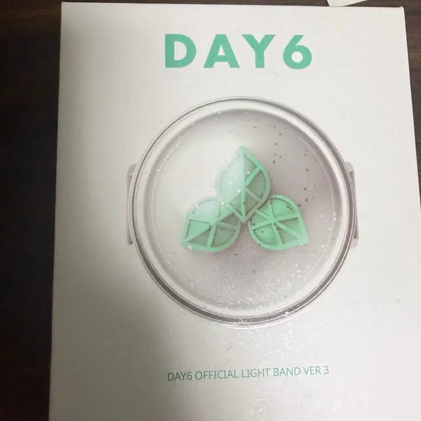 [BUNJANG] DAY6 Made Watch ver.3 Official Lightstick / 마데워치 ver.3