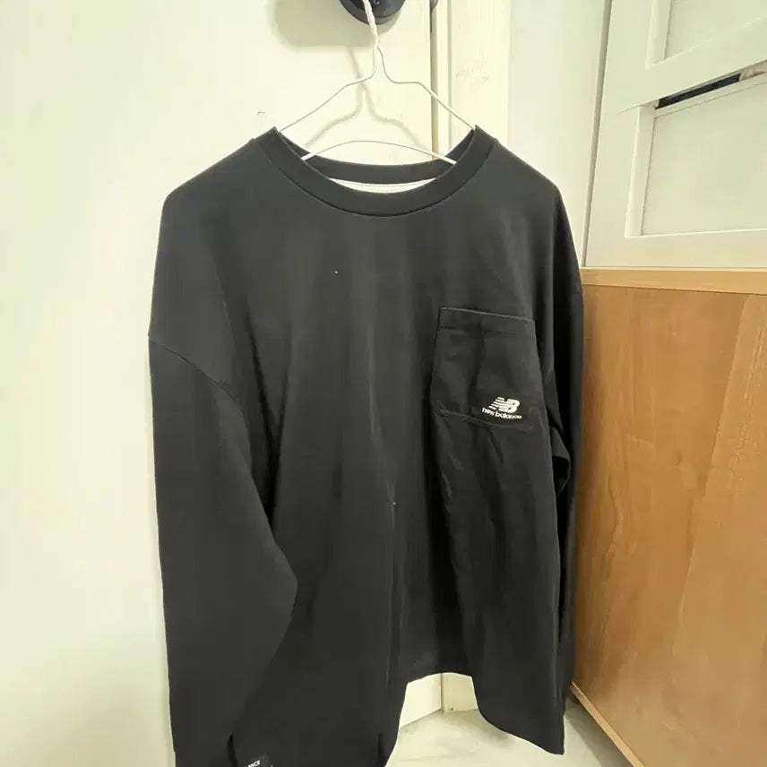 [BUNJANG] New Balance Sweatshirt / 뉴발란스 맨투맨