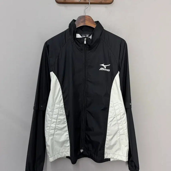 [BUNJANG] Mizuno Colorblock Windbreaker Jacket / 미즈노 블랙 화이트 배색 바람막이 H3228