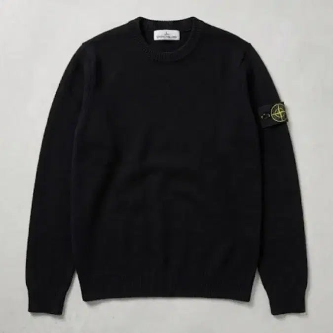 [BUNJANG] Stone Island Lambswool Knit Black / 스톤 아일랜드 램스울 니트 블랙 [M-L]