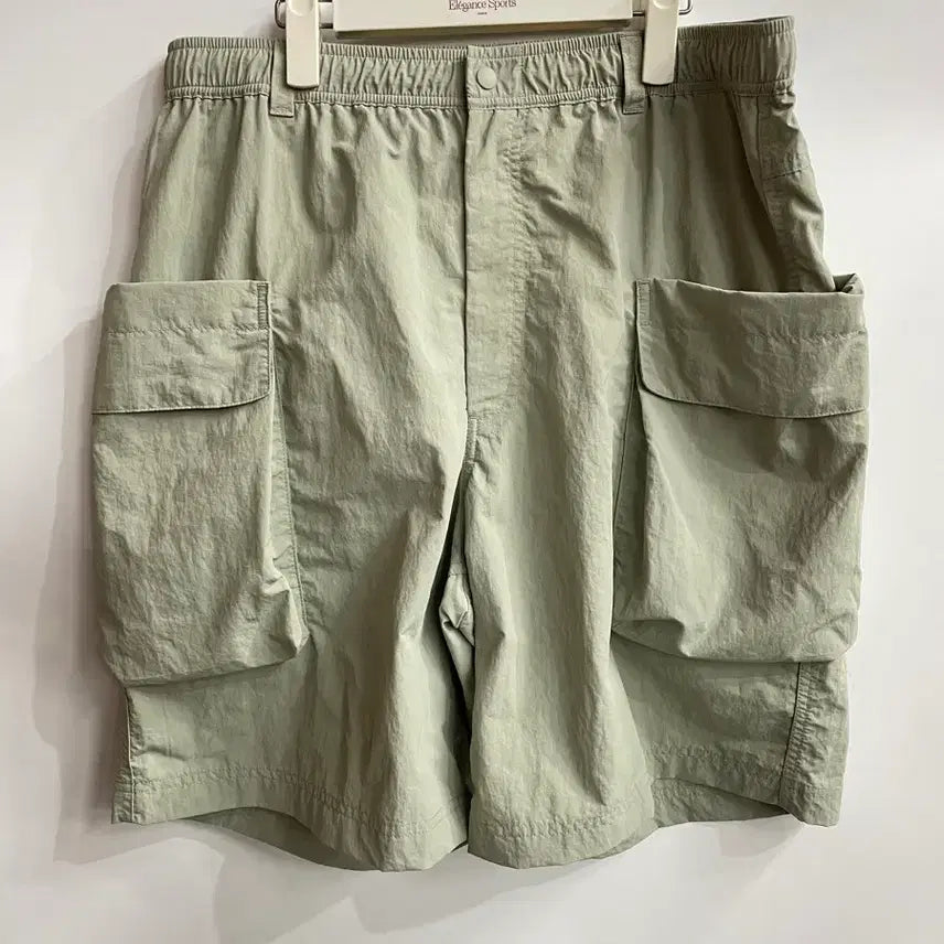 [BUNJANG] Uniqlo Khaki Nylon Cargo Banding Shorts 2.0 (XL) / [XL] 유니클로 카키 나일론 카고 밴딩 숏팬츠 반바지 2.0