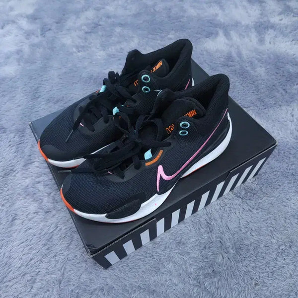 [BUNJANG] Nike Basketball Shoes / 255 나이키 농구화 운동화 | 0715A29