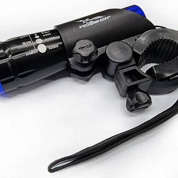 [BUNJANG] Zoom Lantern X2000 Blue Cap Bicycle Light with Bracket / 자전거 줌랜턴 X2000 블루캡 레져용 후레쉬 캠핑 겸용 미사용 새제품