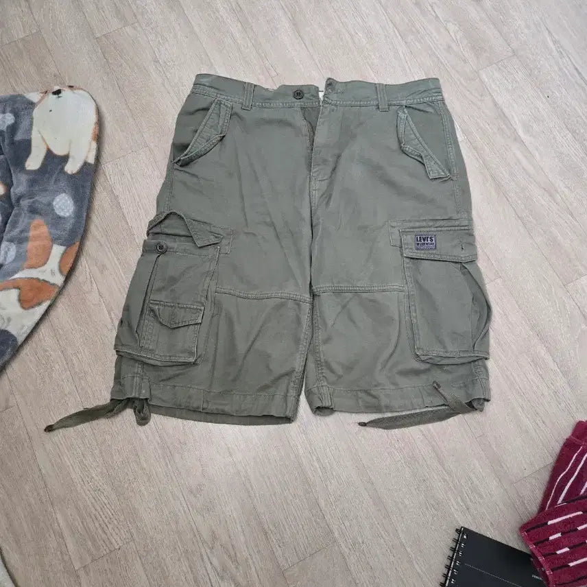 [BUNJANG] Levi's 7" Shorts Bundle (2 Pairs) / 리바이스7부반바지2벌일괄