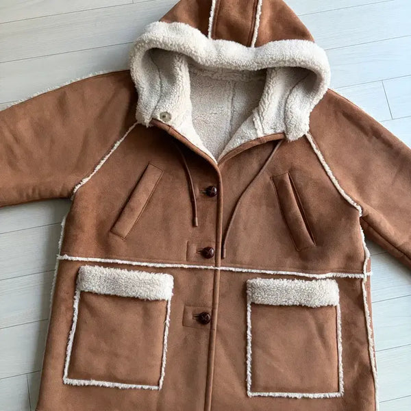 [BUNJANG] Amomg Hooded Duffle Mustang / 어몽 후디드 더플 무스탕 판매합니다.