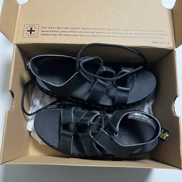 [BUNJANG] Dr. Martens Nartilla US 7 Sandals / 닥터마틴 nartilla us7사이즈