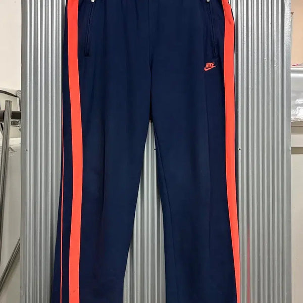 [BUNJANG] Nike Sportswear Sideline Track Pants Navy Orange XXL / [XXL] 나이키 NIKE 스포츠웨어 사이드라인 트랙 팬츠 네이비 오렌지 3.5