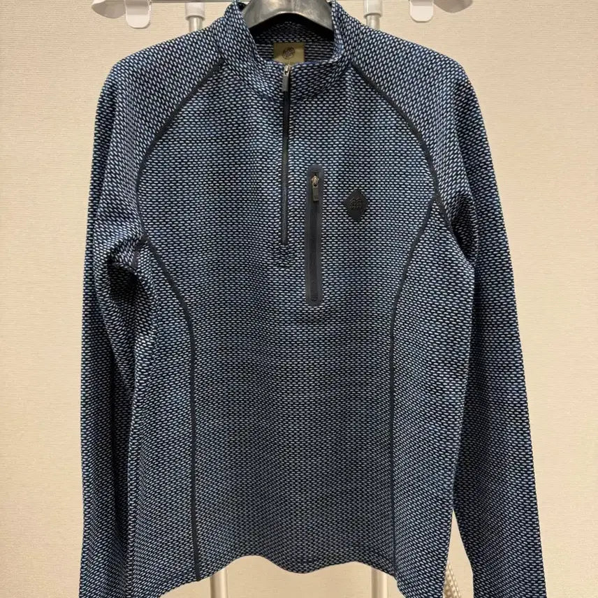 [BUNJANG] KOLON SPORT Women's Half-Zip Long Sleeve T-Shirt Size 95 / 코오롱스포츠 여성 반집업 긴팔티셔츠 95사이즈