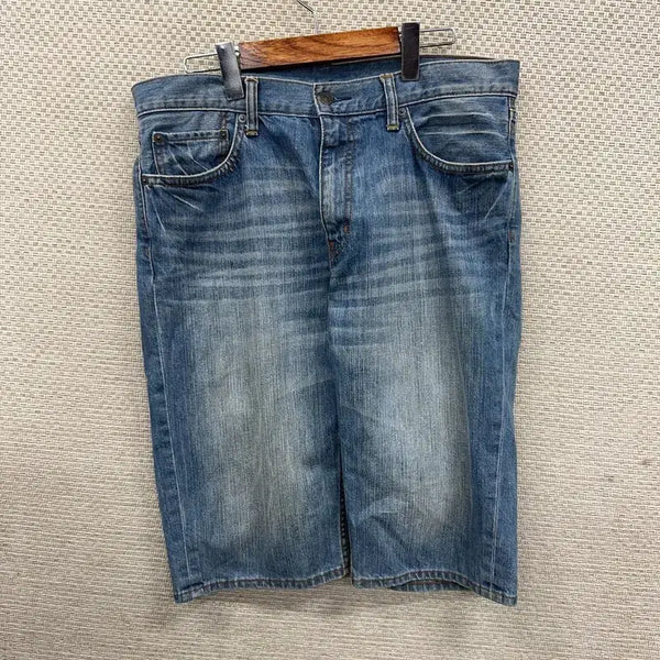 [BUNJANG] Uniqlo Denim Shorts Size L / 유니클로 데님 반바지 L H00356
