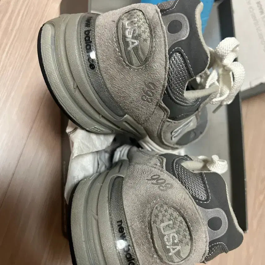 [BUNJANG] New Balance 993 Sneakers / 뉴발란스 993