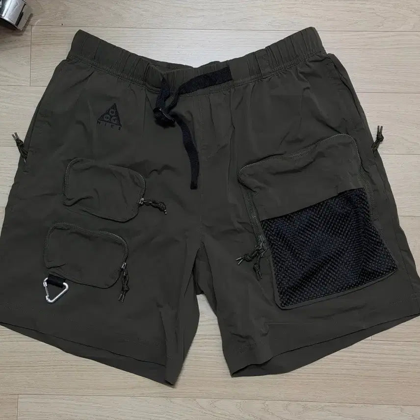 [BUNJANG] Nike ACG Cargo Shorts Khaki Asia L / 나이키ACG/카고 쇼츠 반바지 카키/아시아L