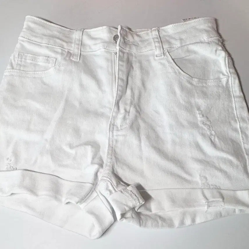 [BUNJANG] High-Waisted Denim Shorts White / 에이블리 쉬인 테무 하이웨스트 데님 반바지 화이트