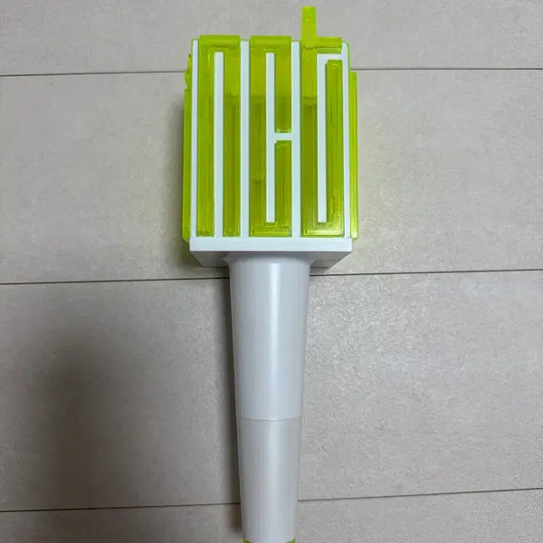 [BUNJANG] NCT "Geumeum" Version Lightstick / 구믐 양도합니다 엔시티 응원봉 구믐뭔봉 nct 믐뭔봄