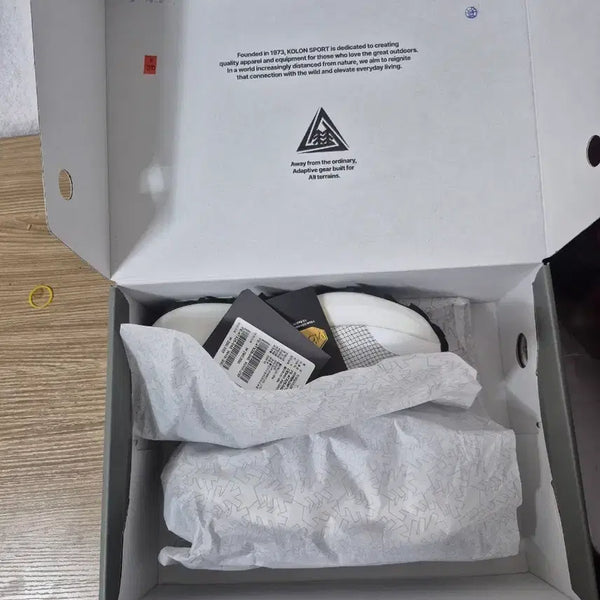 [BUNJANG] KOLON SPORT White Sneakers / 코오롱스포츠 운동화 화이트