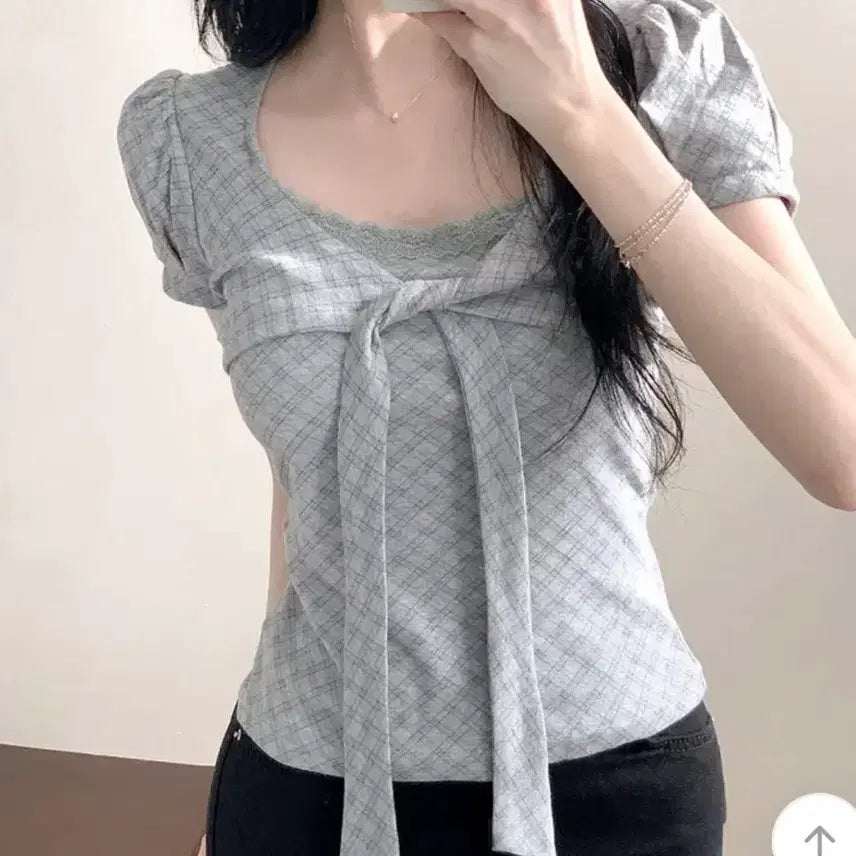 [BUNJANG] Check Ribbon Lace Short Sleeve T-Shirt / 에이블리 체크 리본 레이스 반팔 티셔츠 상의 옷 판매