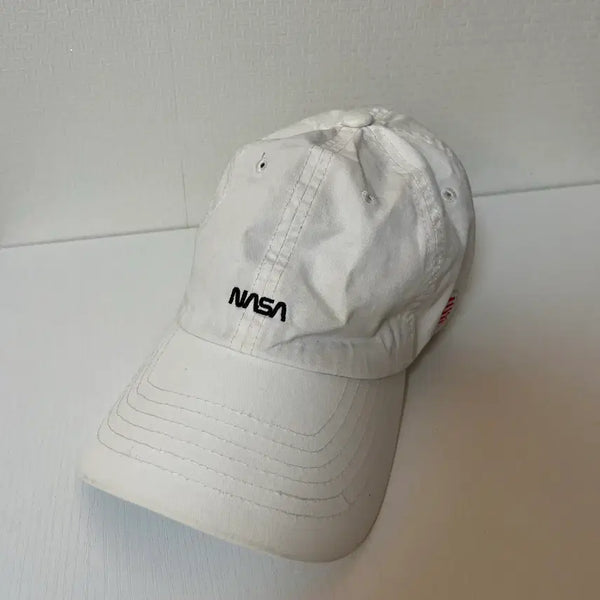 [BUNJANG] Basic White Baseball Cap / [무료배송] 볼캡 야구모자 캡모자 화이트
