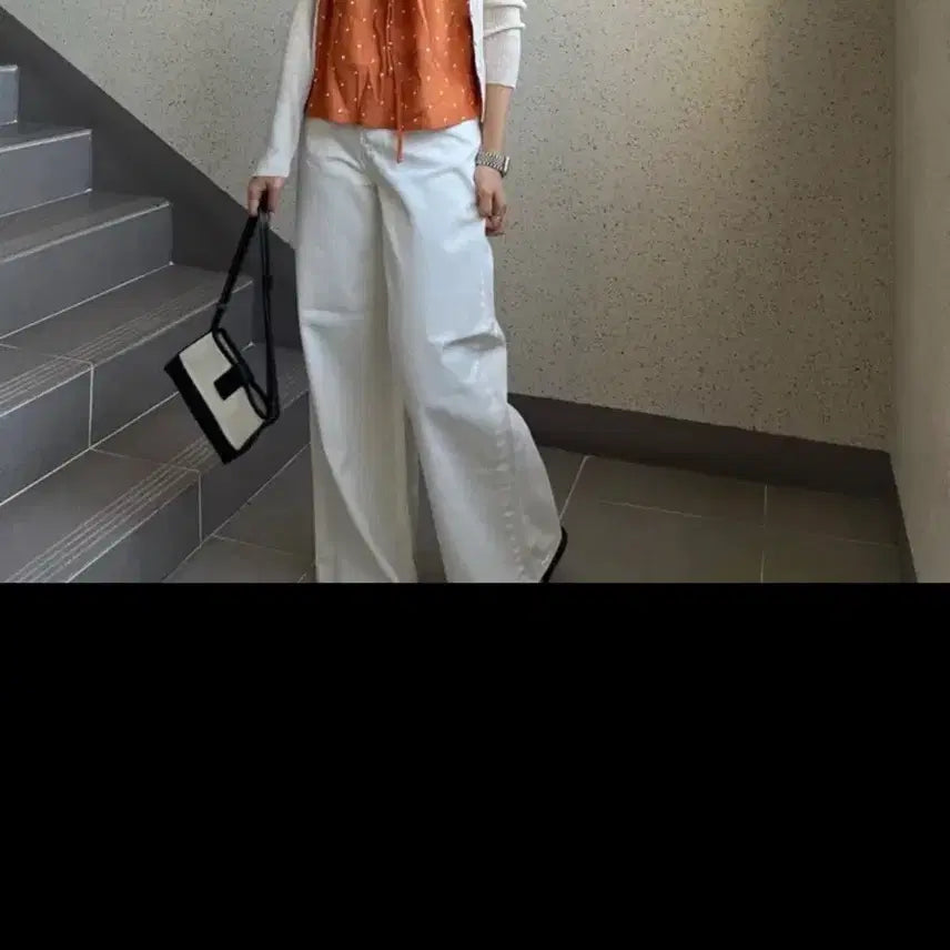 [BUNJANG] Orange Polka Dot Tank Top / 주황 도트 나시