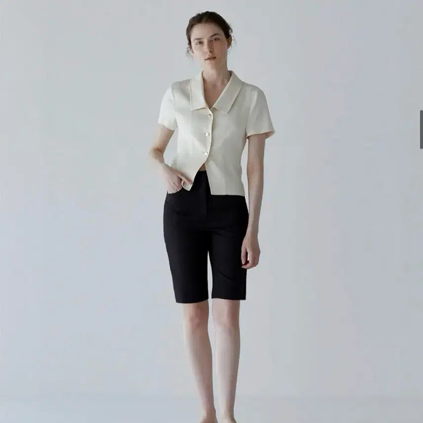 [BUNJANG] URAGO Slim Capri Pants Black / [새상품] 유라고 슬림 카프리 팬츠 블랙
