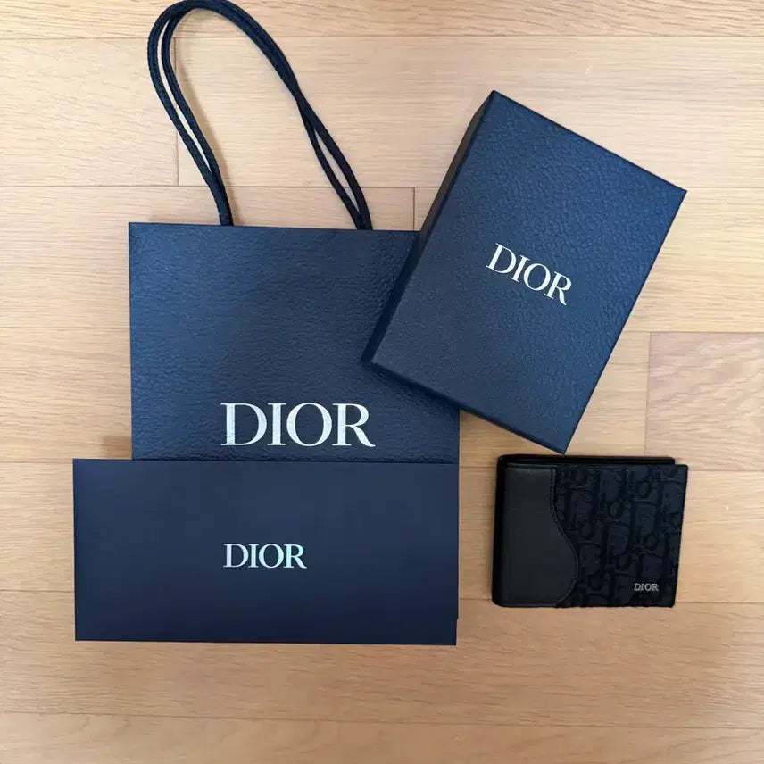 [BUNJANG] Dior Oblique Compact Wallet / 디올 오블리크 컴팩트 반지갑