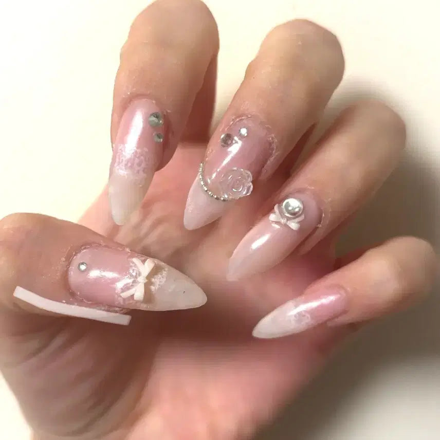 [BUNJANG] Handmade Nail Tips Ribbon Lace French Nails / 수제 네일팁 리본 레이스 프렌치 네일
