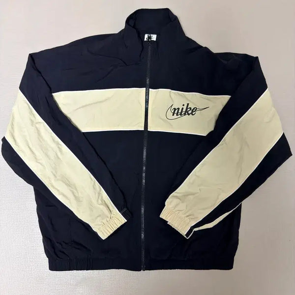 [BUNJANG] Nike Windbreaker Jacket Size L / 나이키 바람막이 점퍼 자켓 L사이즈