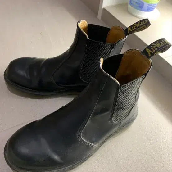 [BUNJANG] Dr. Martens 2976 Chelsea Boots (UK 5 / 240mm) / 닥터마틴 첼시부츠 240