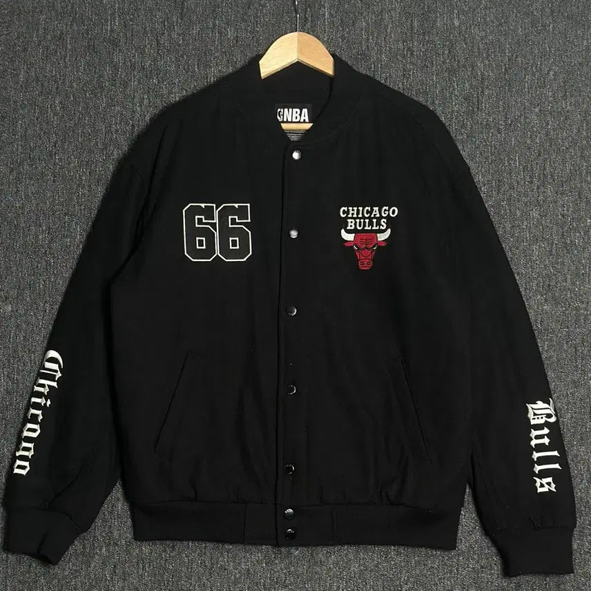 [BUNJANG] NBA Chicago Bulls Varsity Bomber Jacket / NBA 시카고 불스 바시티/스타디움 봄버 재킷