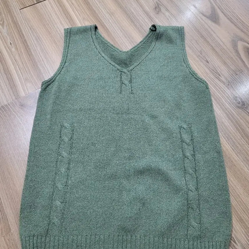[BUNJANG] Cable Knit Vest Green / 니트 조끼
