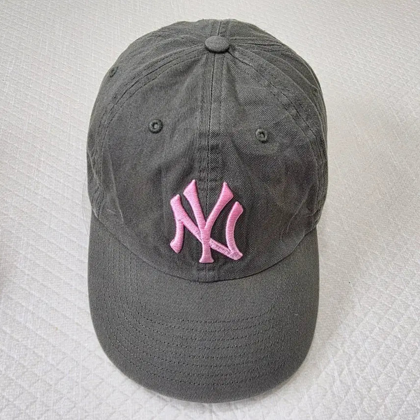 [BUNJANG] 47 Brand New York Yankees Cleanup Baseball Cap / [프립]F/포티세븐(47 BRAND) 뉴욕양키스 클린업 볼캡