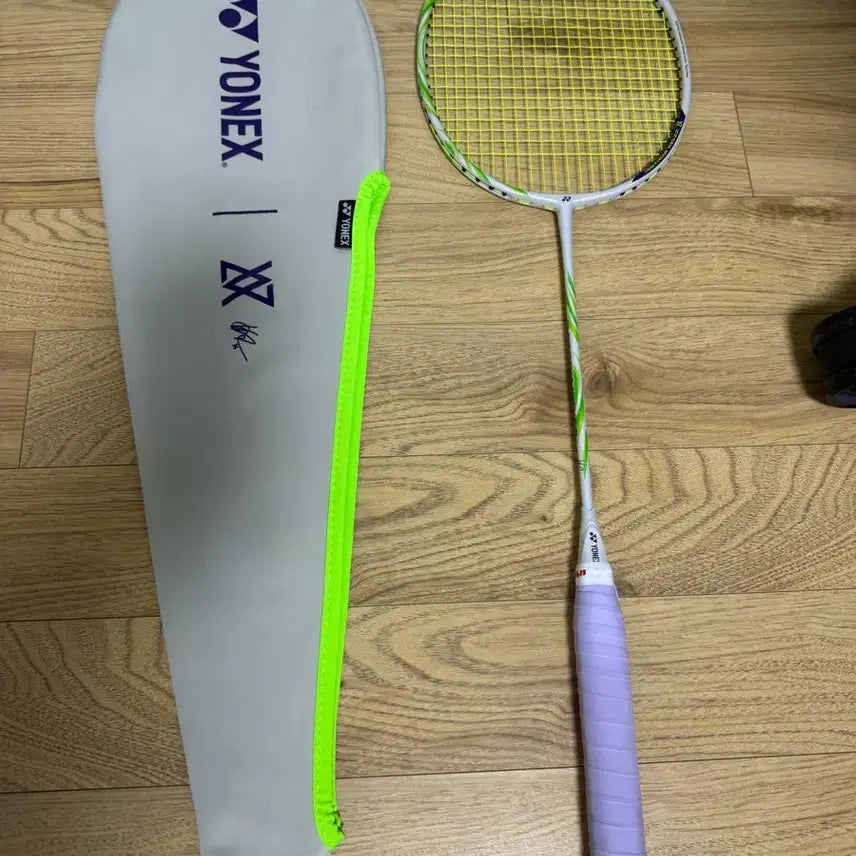 [BUNJANG] Yonex Astrox 100ZZ 4U Badminton Racket / 아스트록스 100zz 4U 교환x