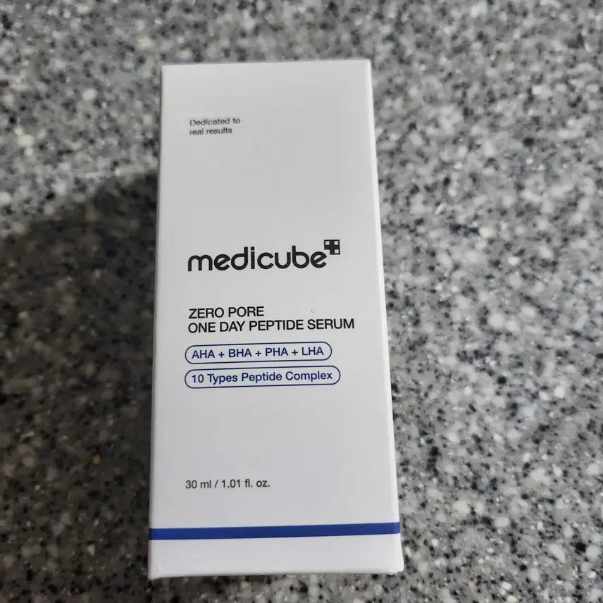 [BUNJANG] MediCube Zero Pore One Day Peptide Serum (Sealed) / [미개봉] 메디큐브 제로 모공 원데이 펩타이드 세럼