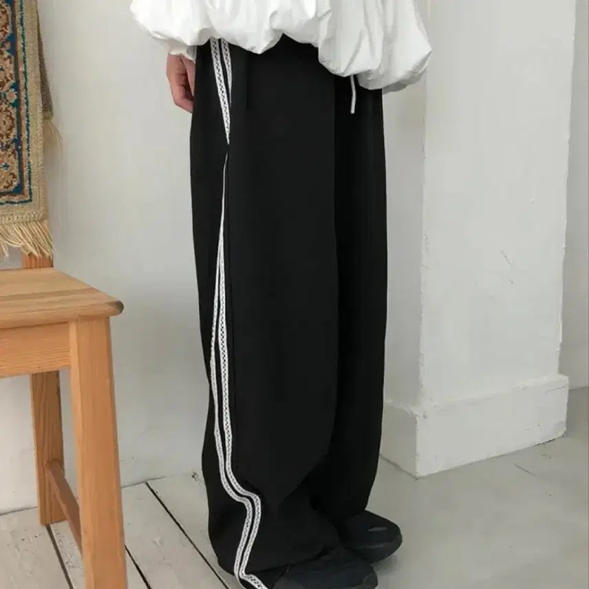 [BUNJANG] Sideline Wide Training Pants / 사이드라인 와이드 트레이닝 팬츠