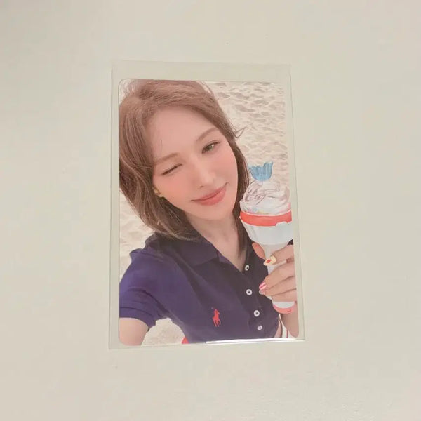 [BUNJANG] Red Velvet Wendy Photocard / 레드벨벳 응원봉 뉴만봉 웬디 포카