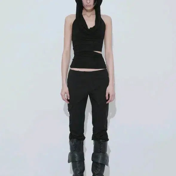 [BUNJANG] Bohemian Seoul Cut-out Hooded Sleeveless Black / 보헤미안서울 컷아웃 후드 슬리브리스 블랙