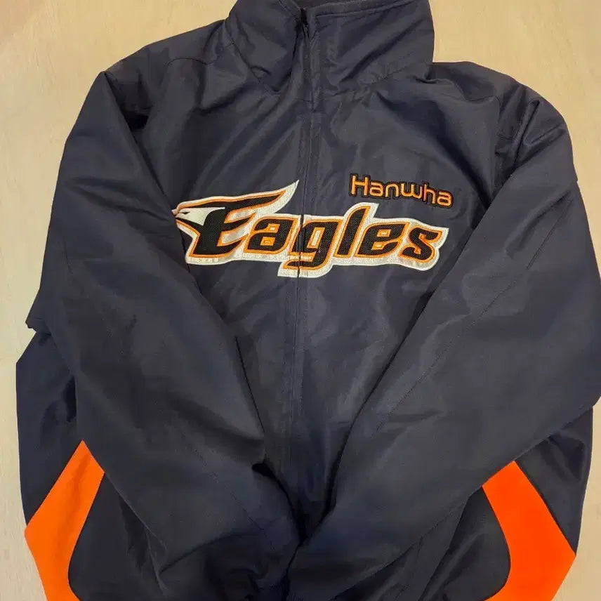[BUNJANG] Hanwha Eagles Spring/Autumn Jacket Size 115 / 한화이글스 춘추자켓 115사이즈
