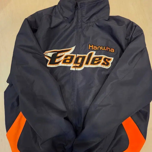 [BUNJANG] Hanwha Eagles Spring/Autumn Jacket Size 115 / 한화이글스 춘추자켓 115사이즈