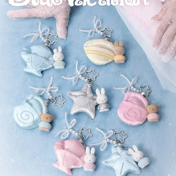 [BUNJANG] Miffy Island Holiday Blue Vacation Random Keychain / <예약구매>미피 아일랜드 할리데이 블루베케이션 랜덤 키링