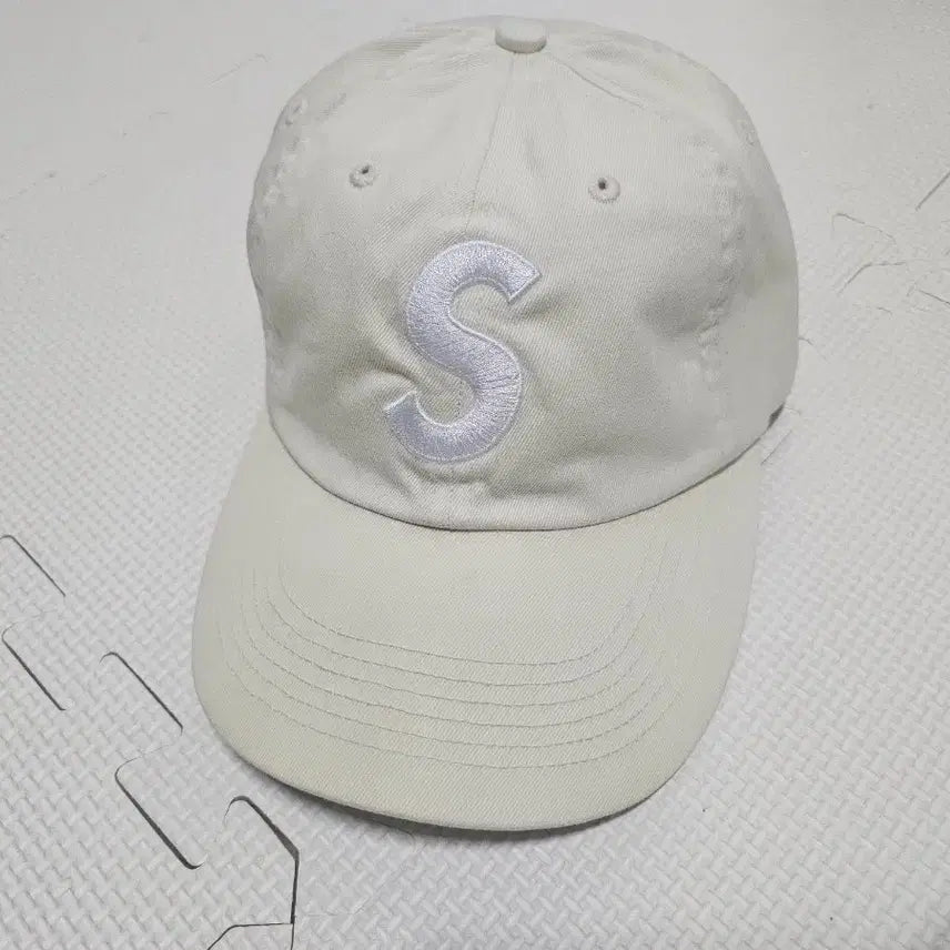 [BUNJANG] Supreme Cotton Twill Box Logo New Era Fitted Cap White / 슈프림 모자 흰