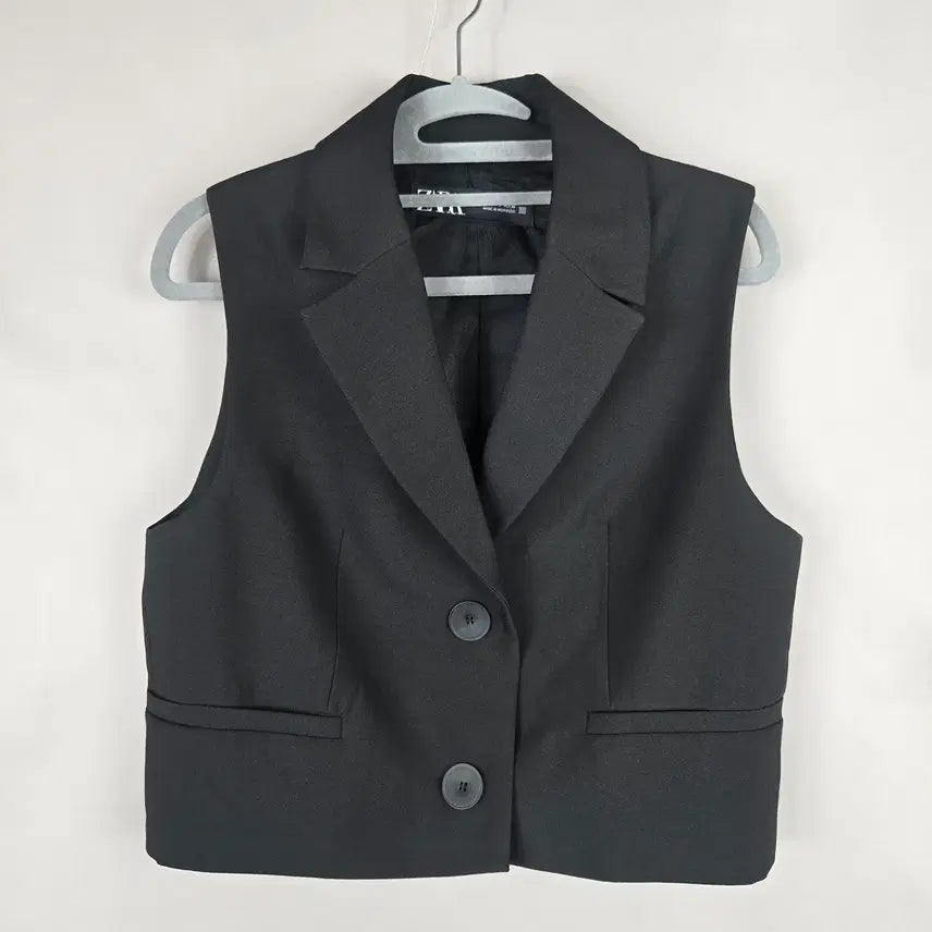 [BUNJANG] Zara Women's Black Two-Button Collar Short Vest / [무료배송]자라 S 여성 투버튼 카라 숏 베스트 조끼 블랙