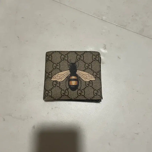 [BUNJANG] Gucci Bee Bi-fold Wallet / 구찌 꿀벌 반지갑