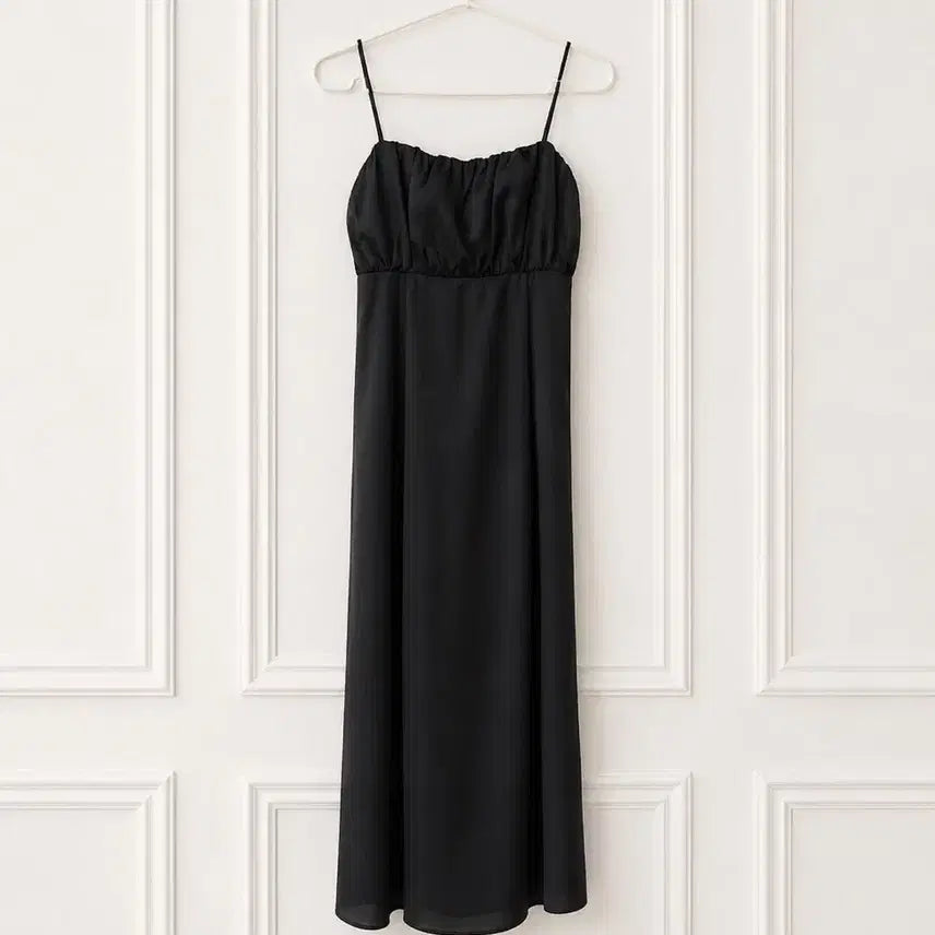 [BUNJANG] De_marong Hazelmode Theloran Back Strap Shirring Slip Dress / 수입의류 백스트랩 셔링 슬립 원피스 드레스 더마농 헤이즐모드 더로랑