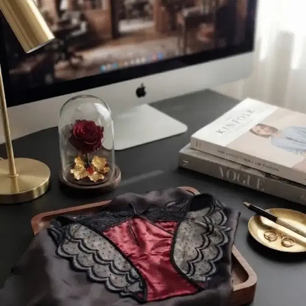[BUNJANG] Burgundy Silk Lace Panties / 착샷 +버건디 실크 팬티 중고 +선물