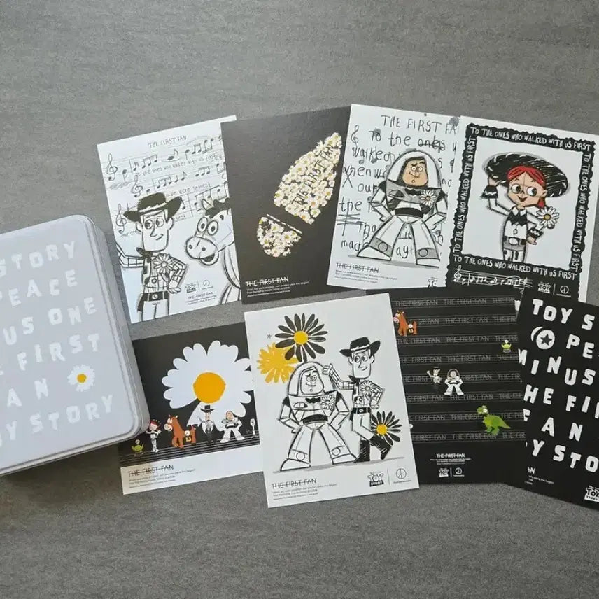 [BUNJANG] PEACEMINUSONE x Toy Story Collaboration Tin Case Set / 피스마이너스원x토이스토리 포토카드 엽서 틴케이스