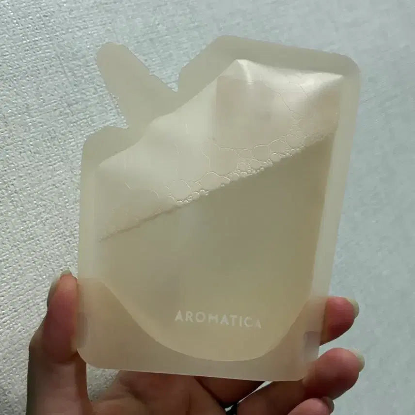 [BUNJANG] Aromatica Pure & Soft Feminine Cleanser Refill 100ml / 아로마티카 퓨어 앤 소프트 여성청결제 리필 100ml